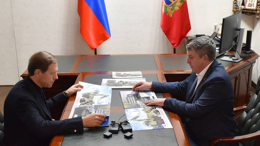 Заместитель главы правительства РФ Мантуров встретился с брянским губернатором Богомазом