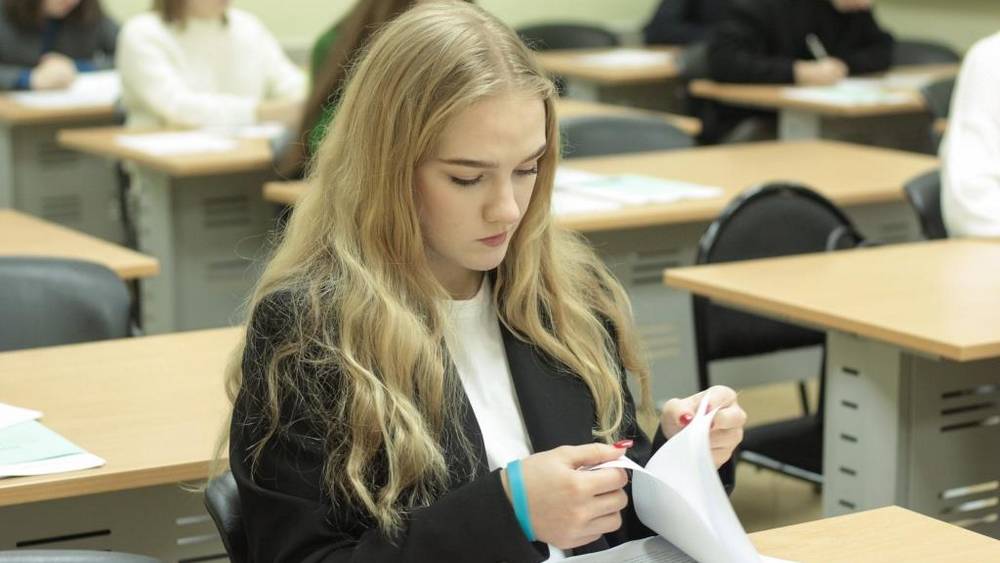 В Брянском госуниверситете прошел областной этап олимпиады школьников по русскому языку