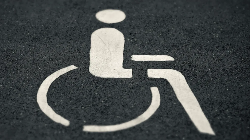 В Брянске отменили приказ службы занятости о квотировании рабочих мест для инвалидов