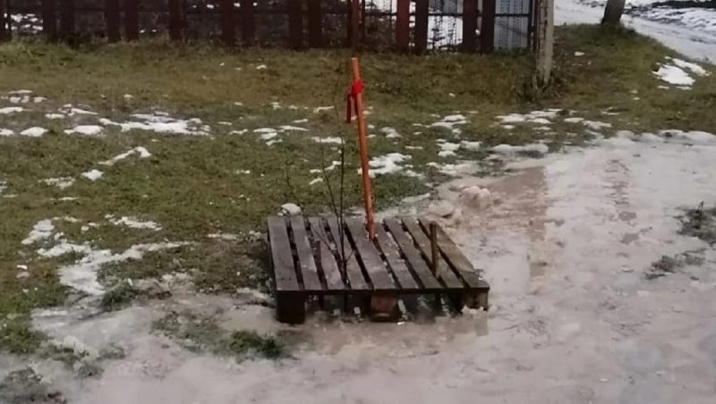 В Брянской области 10-летний мальчик спас упавшего в канализационный колодец ребёнка