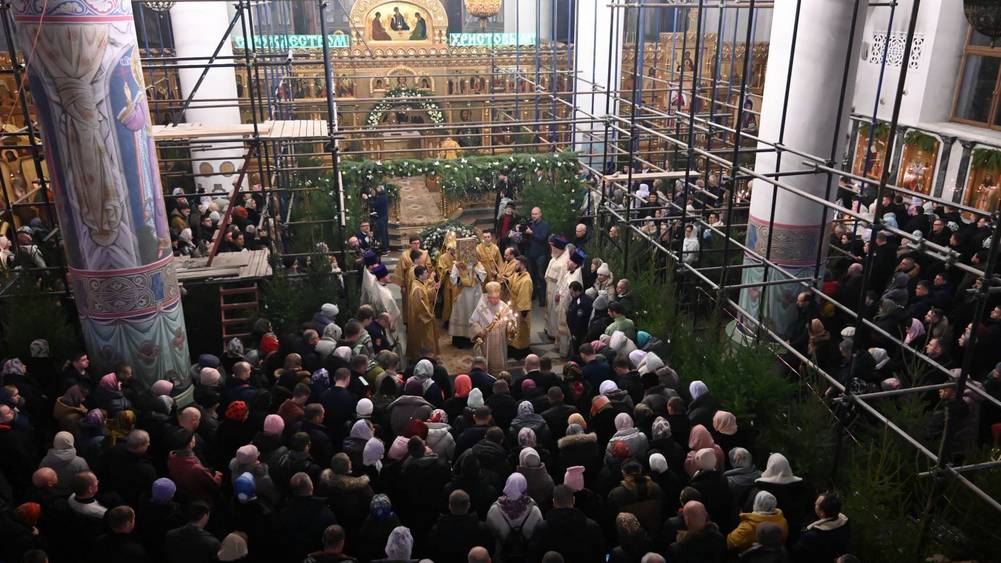В Брянской области в Рождественских богослужениях приняли участие почти 10 тысяч человек