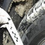 В Клинцах задержаны мужчины, порезавшие шины на двух автомобилях работников скорой помощи
