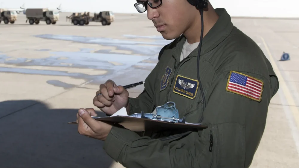 Эксперт заявил, что космическая разведка США «просвечивает» Брянскую область