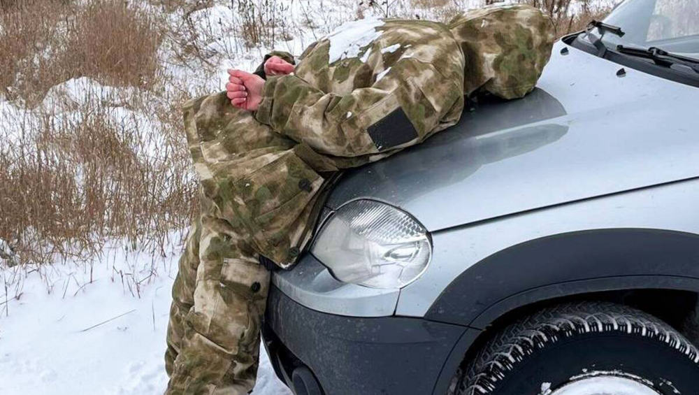 В Брянской области сотрудники ФСБ задержали намеревавшегося воевать на стороне ВСУ мужчину