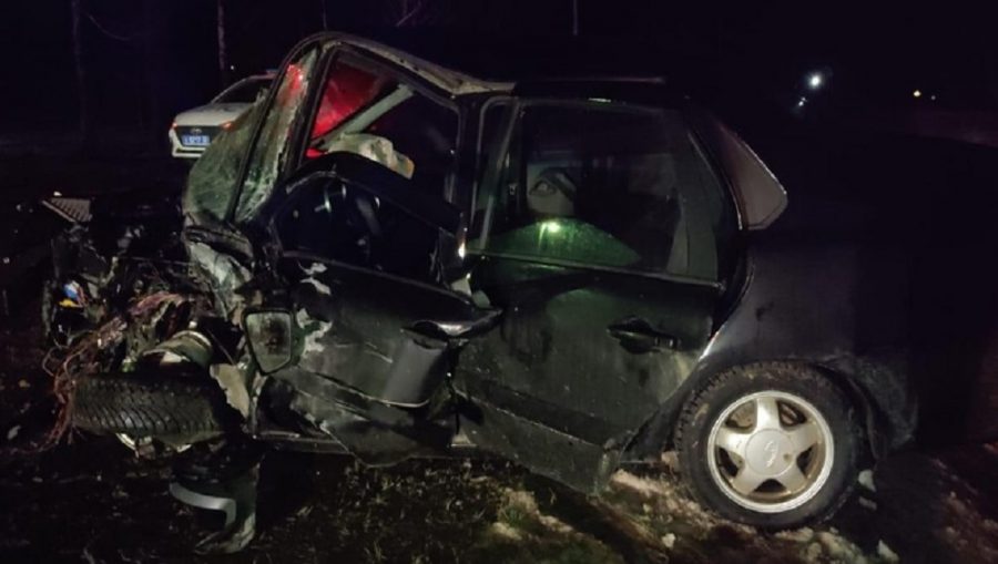 В Жирятинском районе Брянской области в ДТП с тремя автомобилями пострадали два человека