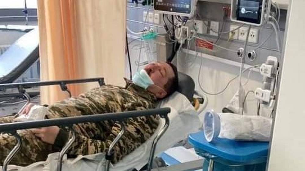 Охранник-чеченец сломал челюсть украинскому военному в Германии