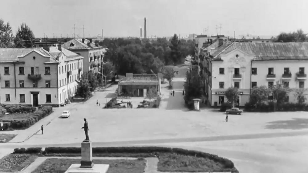 Жителям Брянска показали снятый в 1978 году фрагмент кинохроники о Фокинском районе