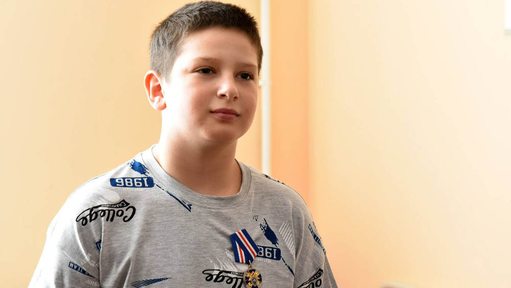 Путин наградил мальчика Федора, раненного при атаке террористов в Брянской области