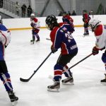 В Климове первая в Брянская области женская команда по хоккею сыграла дебютный матч
