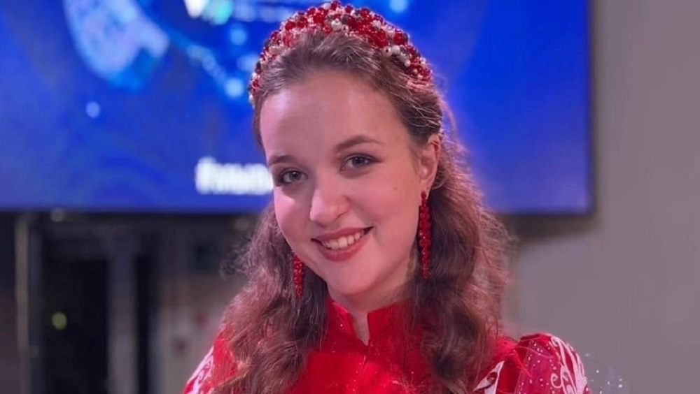 Брянская певица Юлия Малинова в 18 лет вышла замуж и сменила фамилию, став Серебренниковой