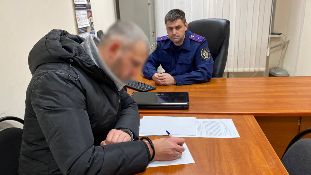 В Брянске прокуратура обжаловала приговор экс-начальнику судебных приставов Каратаеву