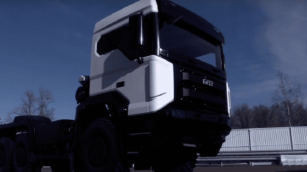 Минпромторг представил собранный на Брянском автозаводе новый грузовик БАЗ-S36A11