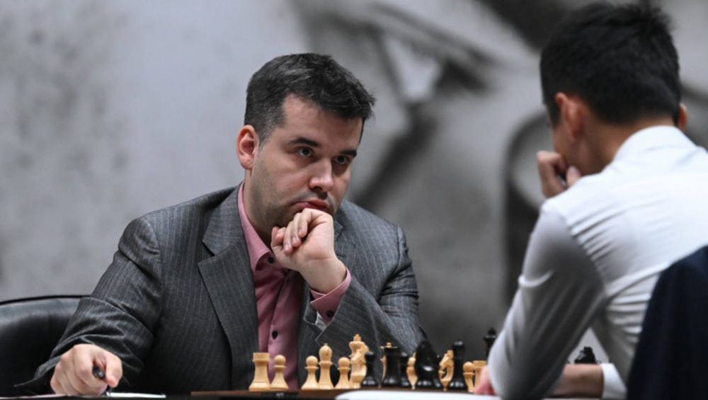 Глава ФИДЕ Дворкович назвал битву брянца Яна Непомнящего за шахматную корону уникальной