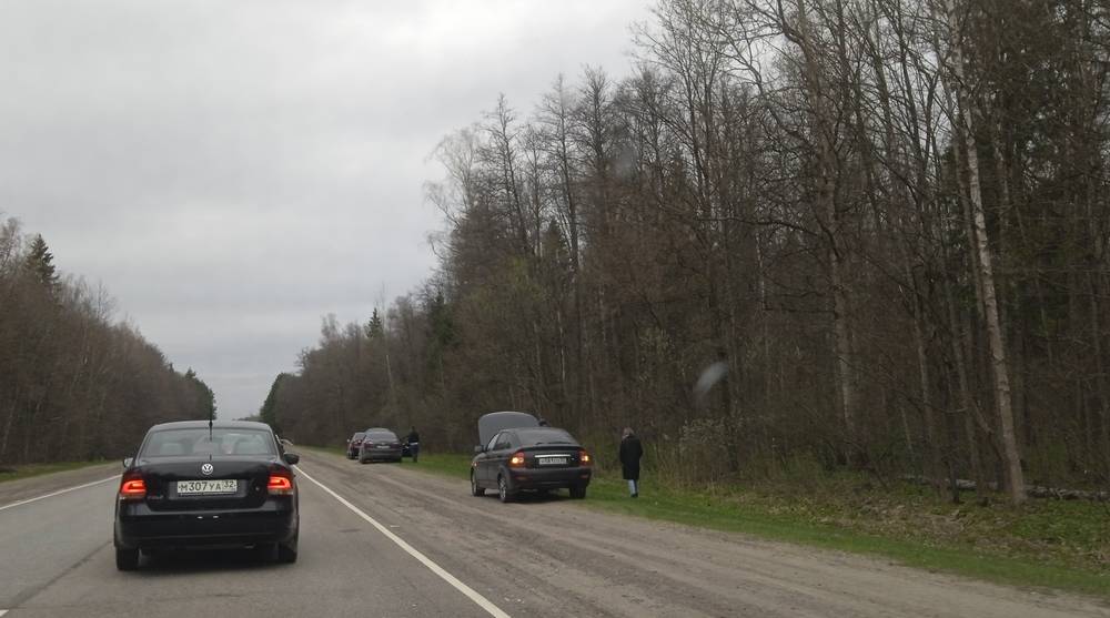 Обозначились пять причин гигантских пробок под Брянском вечером после Пасхи