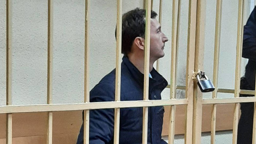 Брянский суд заключил под стражу депутата облдумы Константина Павлова