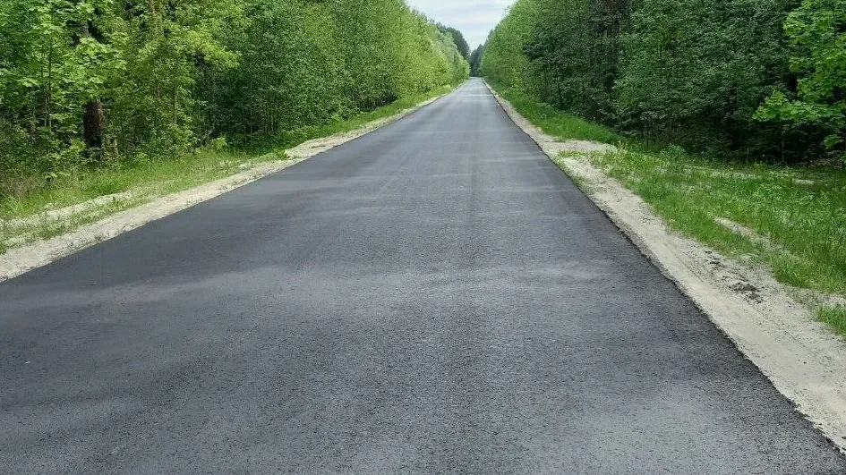 Под Брянском подошел к завершению ремонт дороги Свень-Пятилетка-Хутор Бор