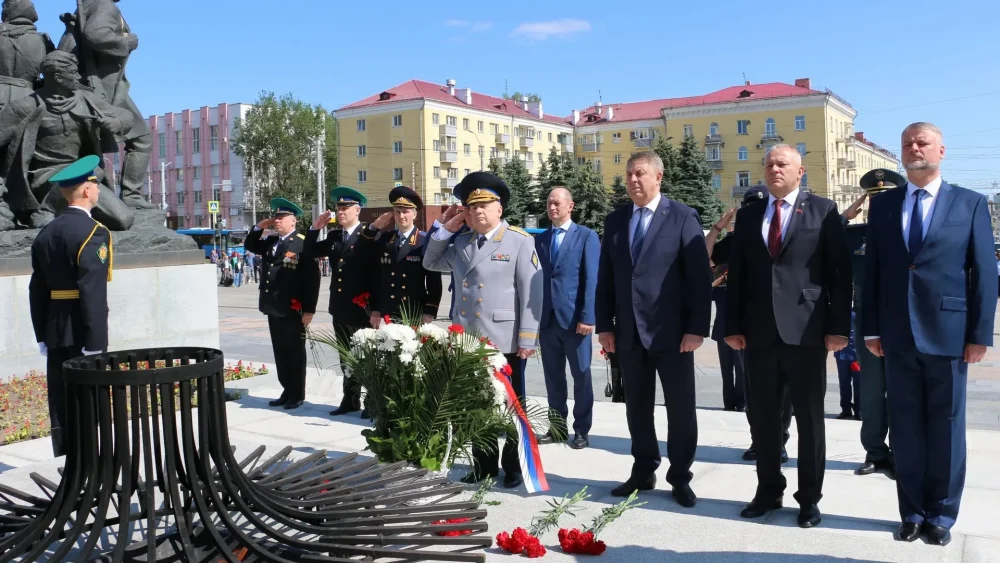 Губернатор Александр Богомаз и руководители Брянска поздравили пограничников с праздником