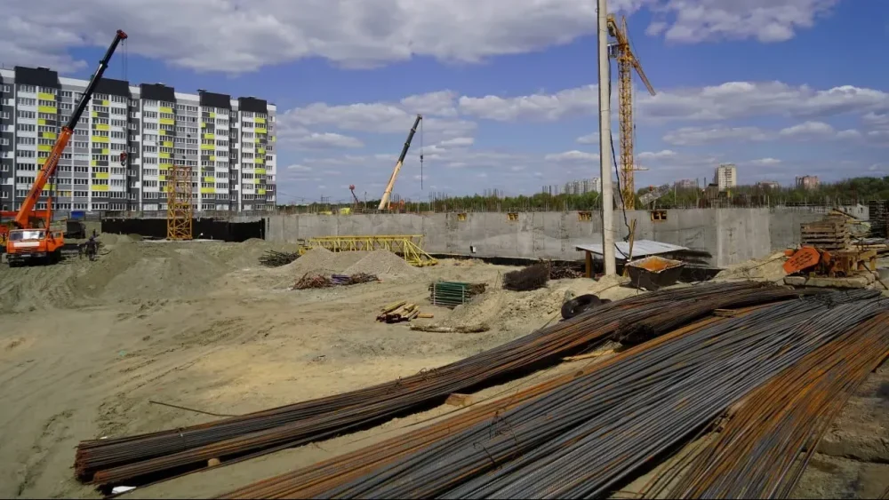 Новая школа на улице Флотской в Брянске будет иметь укрытие в цокольном этаже