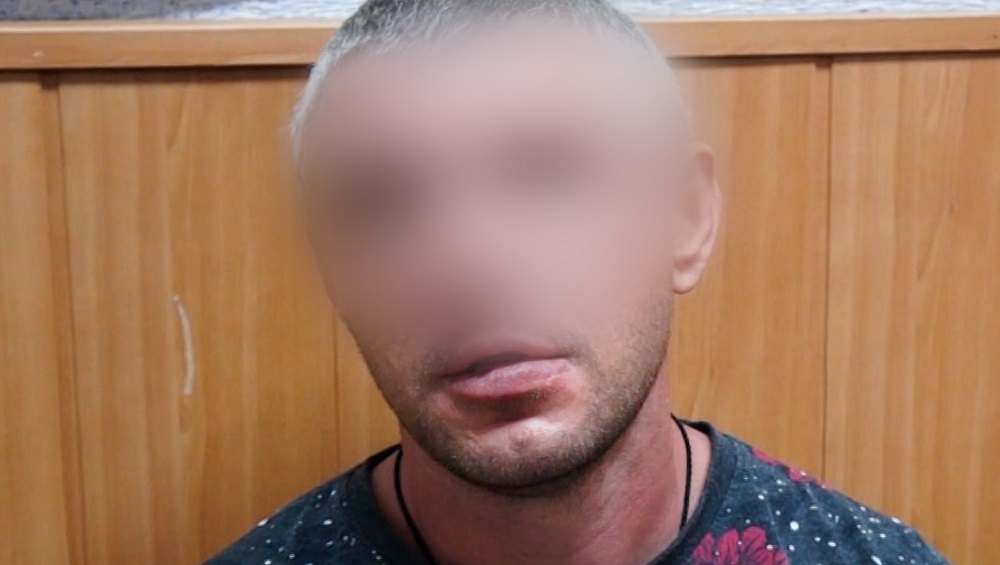 В Брянске инспекторы ДПС задержали ранившего женщину ножом пьяного 35-летнего ревница