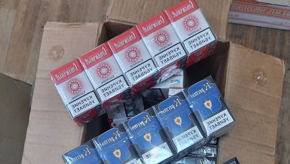 В Климове полиция изъяла у 27-летнего торговца нелегальные сигареты на 1,5 млн рублей