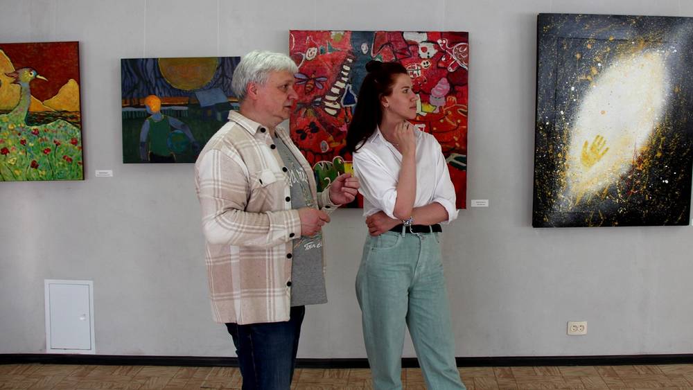 «Алмаз из союзного ларца»: в Брянске открылась выставка живописи Екатерины Федорковой