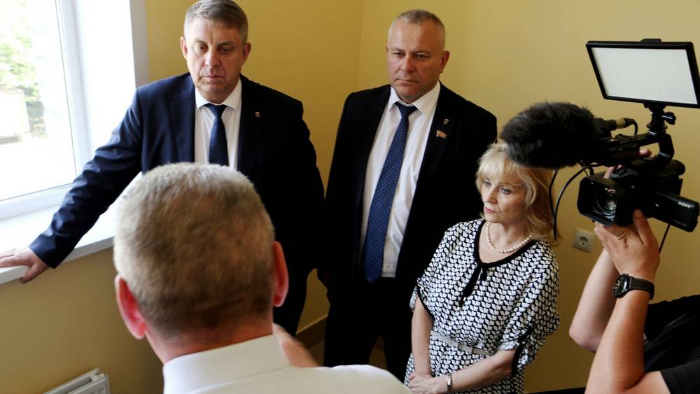 Губернатор Брянской области Богомаз проверил ход капремонта госпиталя для ветеранов войн