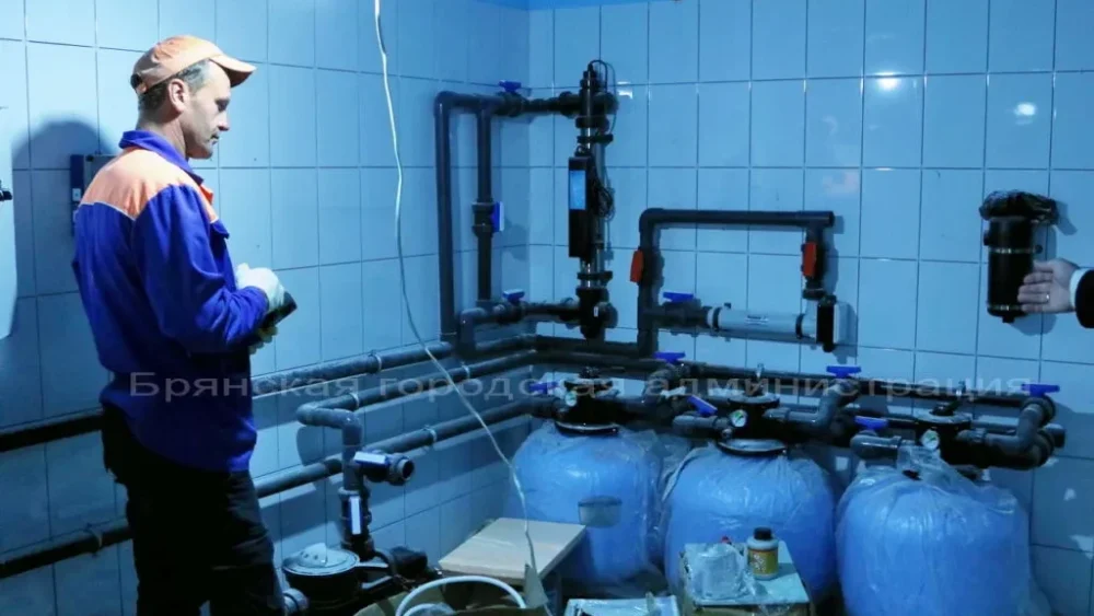 В гимназии № 6 Брянска к новому учебному году откроют обновленный бассейн