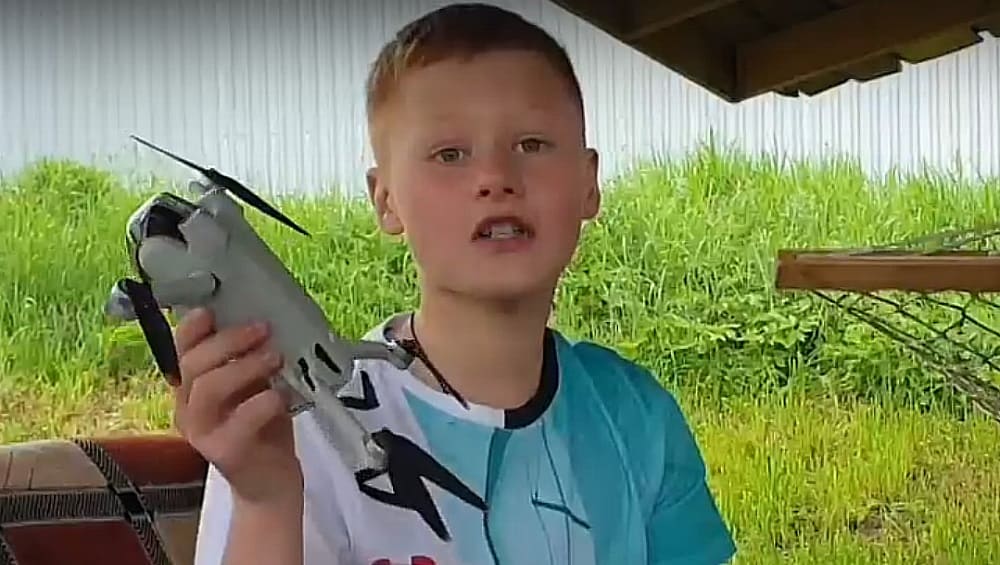 Мальчик из Брянска продал свой квадроцикл, чтобы купить беспилотник для участников СВО