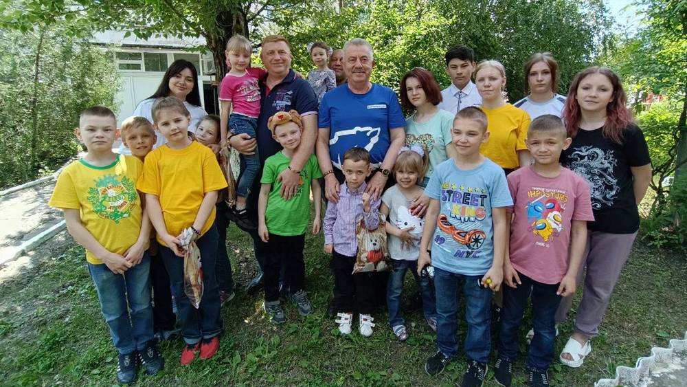 Первых детей из подшефной Брянки приняли лагеря Брянской области