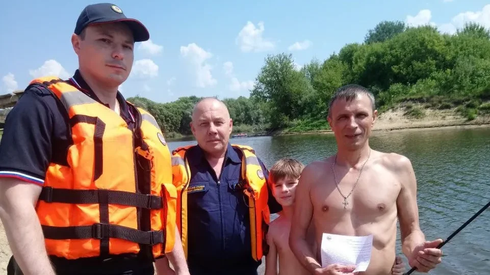 В Брянске спасатели напомнили 178 отдыхающим о правилах поведения на воде