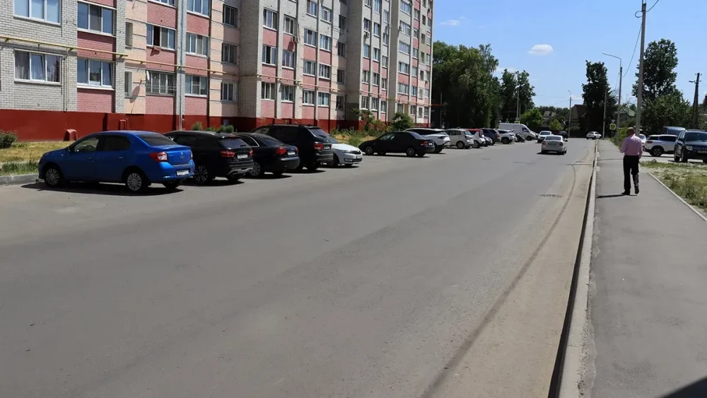 В Бежицком районе Брянске завершился капитальный ремонт улицы Медведева