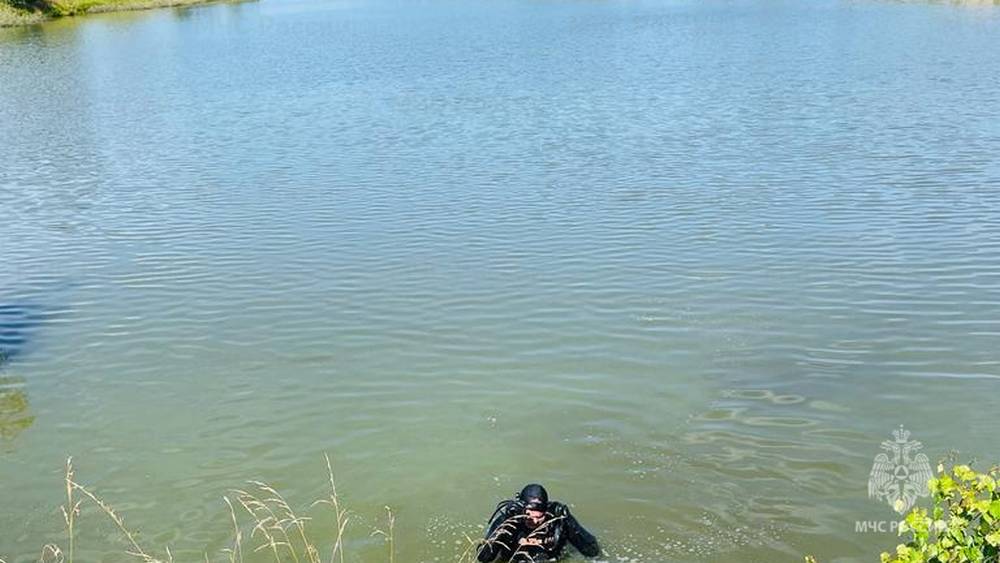 В Брянской области в озере между селами Хотылево и Кабаличи утонул мужчина