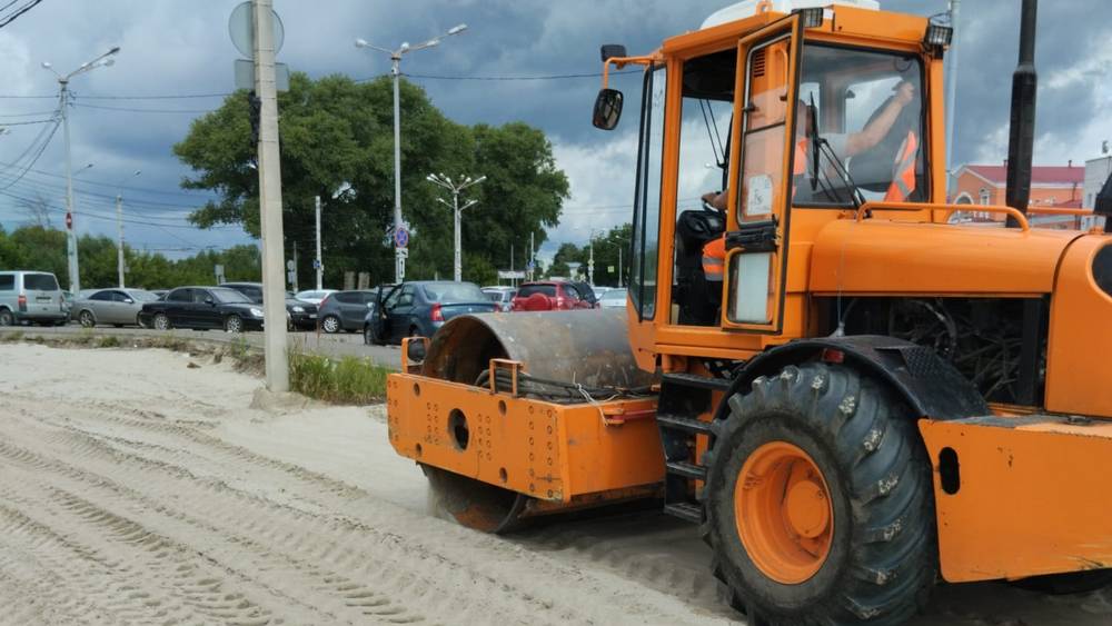 Возле железнодорожного вокзала Брянск I ускорили строительство парковки