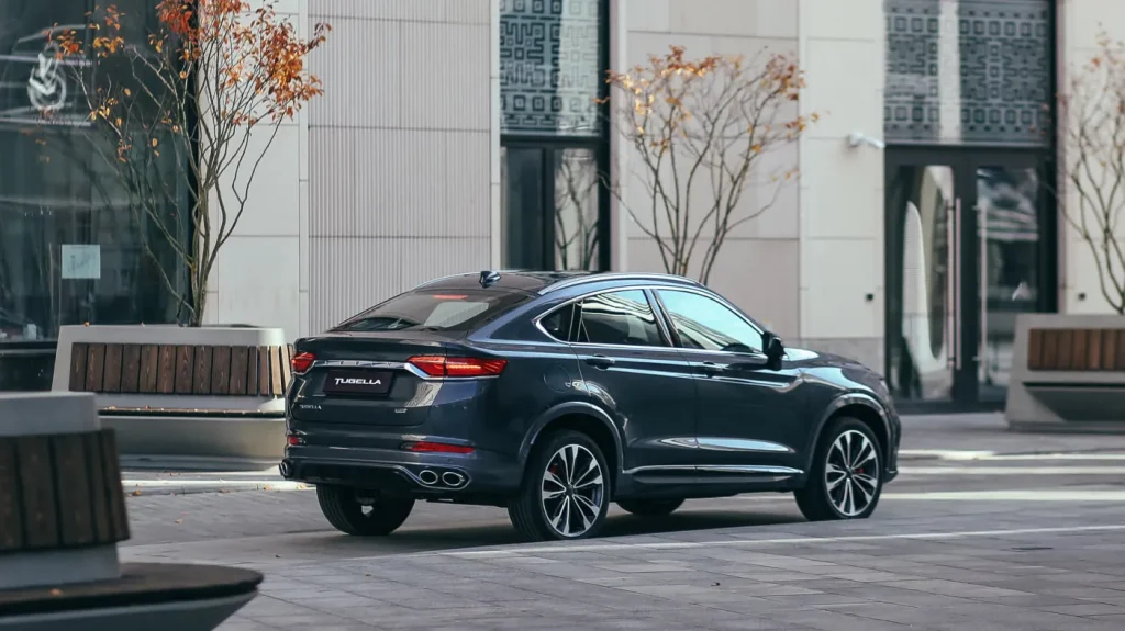 Новый Geely Tugella появился на отечественном автомобильном рынке