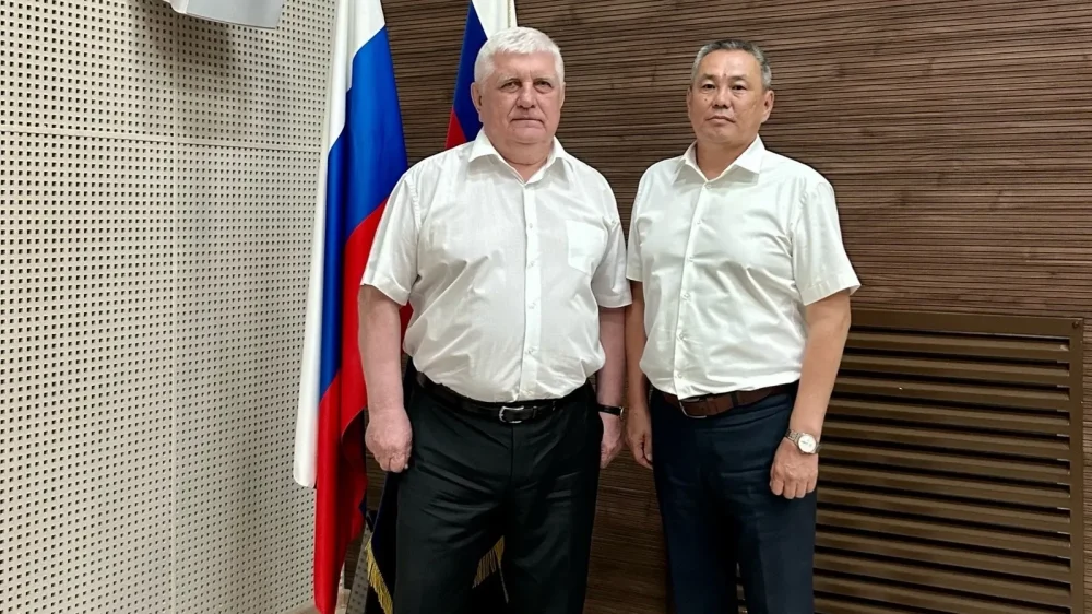 Зампрокурора Брянской области Шойсорон Доржиев ушел на пенсию после 32 лет в прокуратуре