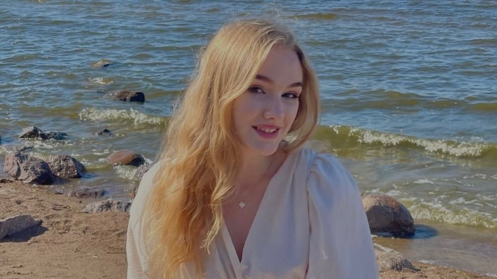 В Брянске выпускница лицея Ольга Куськина получила 100 баллов на ЕГЭ по английскому языку