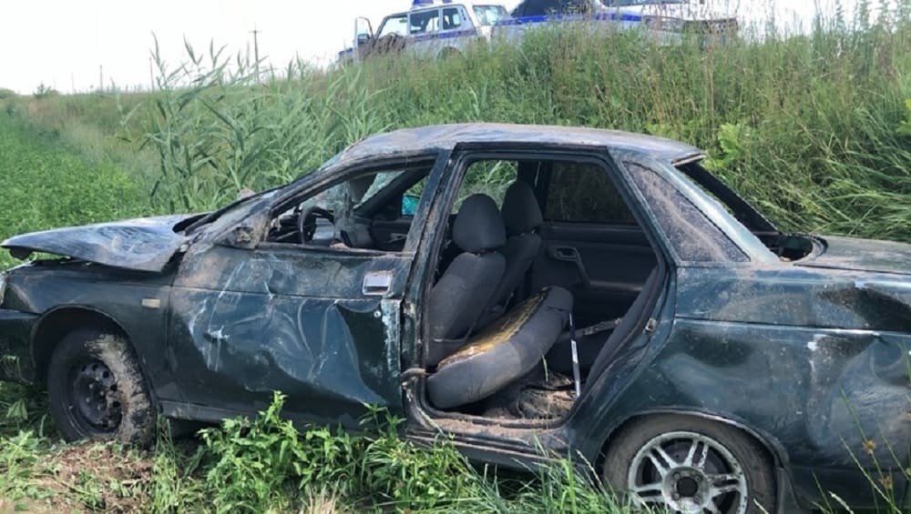 Под Новозыбковом неопытный водитель после ДТП с переломом позвоночника попал в реанимацию