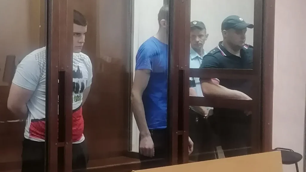 В Брянском областном суде двух убийц и разбойников приговорили к 34 годам колонии