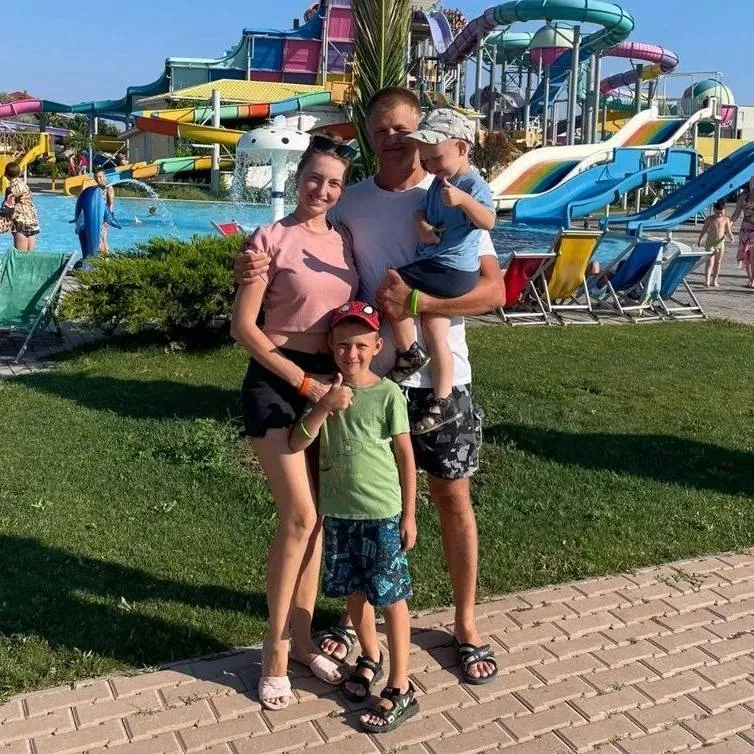 В МЧС России рассказали о дружной семье брянских спасателей Андрея и Ирины Даниленко