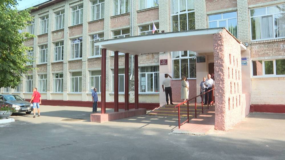 В Брянске началась проверка готовности школ к новому учебному году