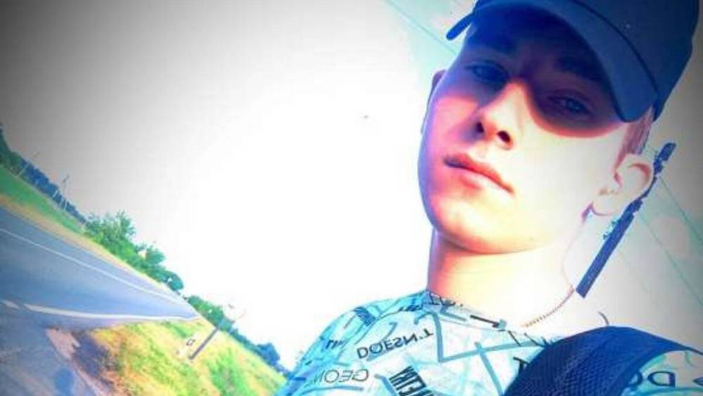 Родные погибшего в ДТП на брянской трассе 19-летнего парня усомнились в версии ГИБДД
