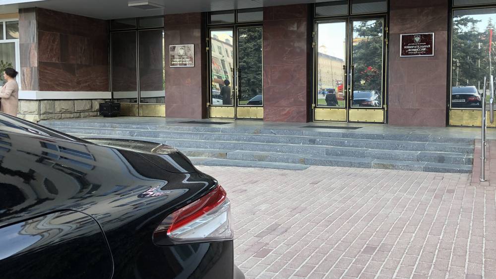 Брянские чиновники после заявления Путина должны пересесть на отечественные автомобили