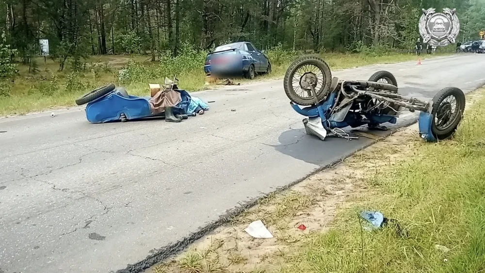 В Брянской области 79-летний мотоциклист погубил 72-летнюю пассажирку