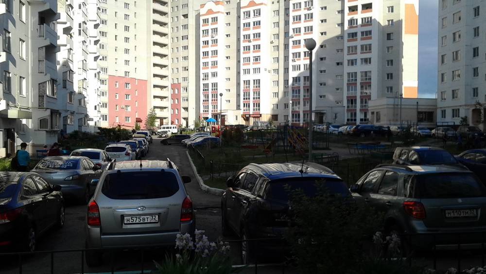 В Брянской области «Народный фронт» проводит опрос о жилье и ЖКХ