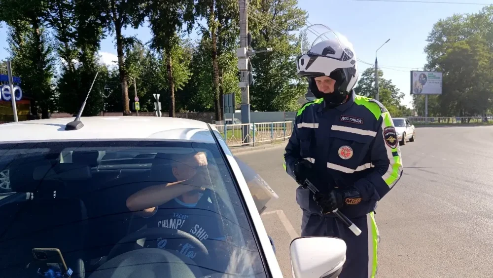 В Брянске мотополицейские начали активно выявлять пьяных водителей