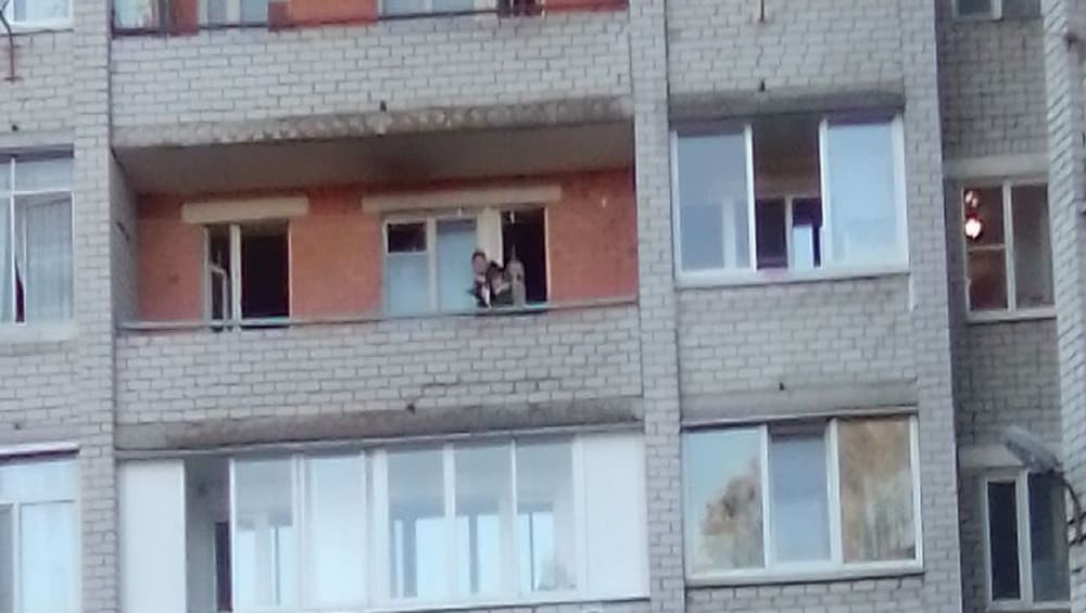 В Брянске стали известны подробности пожара в многоэтажном доме на улице 22-го Съезда