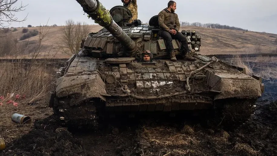 ВСУ из танка обстреляли село Случевск Погарского района Брянской области