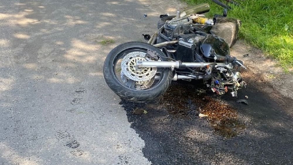 В Почепе Брянской области погиб попавший под автомобиль ВАЗ 52-летний мотоциклист