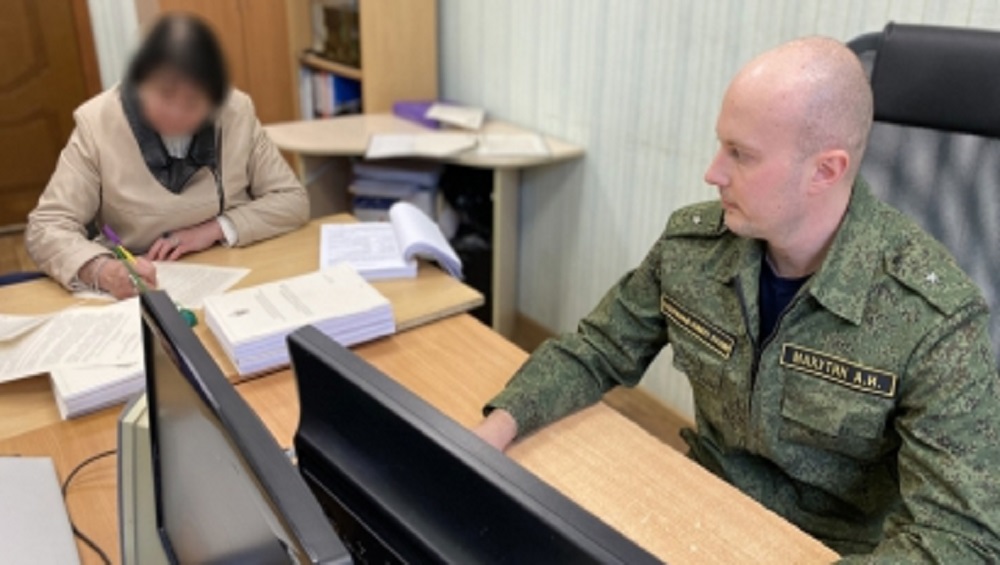 В Брянске экс-директор техникума и преподаватель осуждены за 100 тысяч рублей взятки