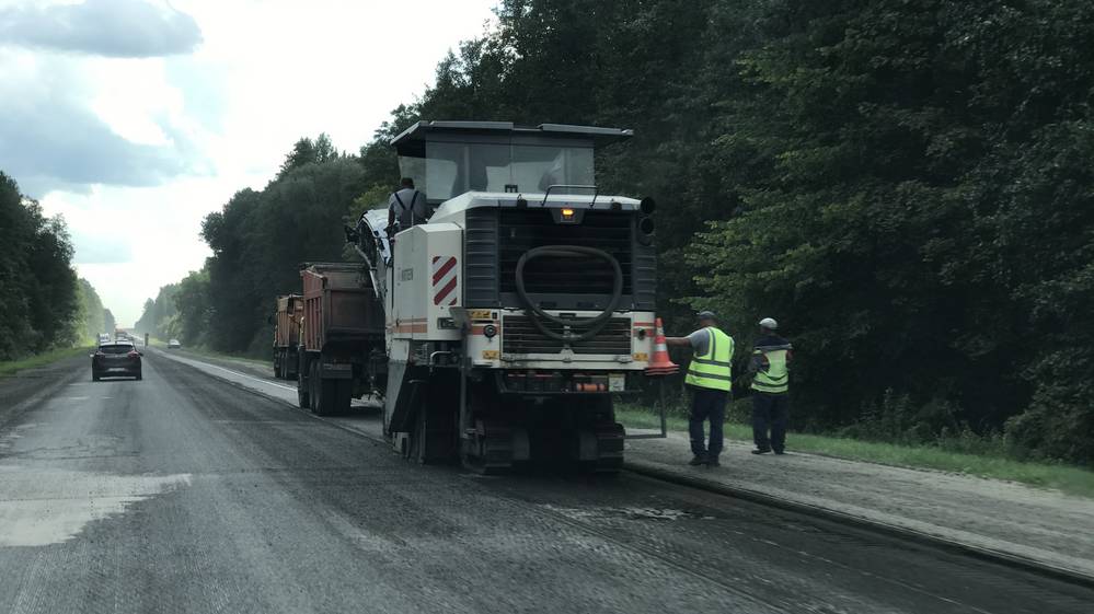 В Брянской области начали ремонт большого участка федеральной трассы